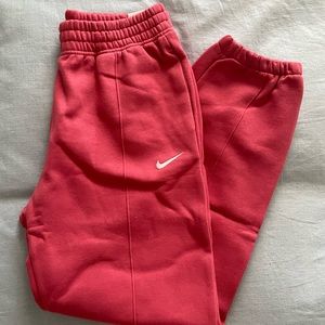 Mid rise Nike sweatpants